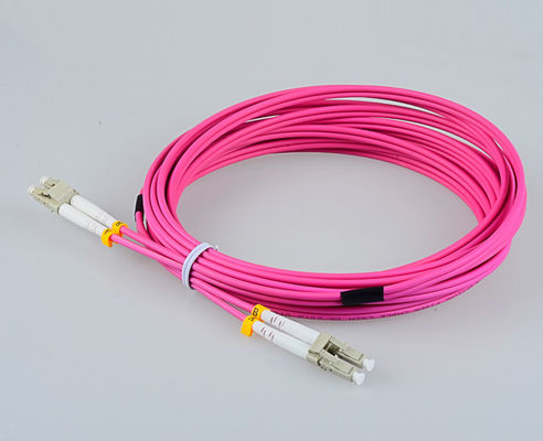 OM4 10G 0,3dB 50/125μm Cabo de Fibra Óptica para Cablagem de Fibra do Data Center